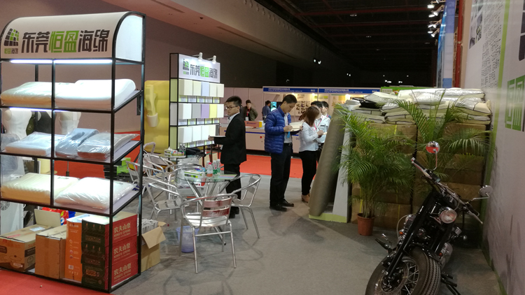 记忆海绵枕头.jpg 记忆海绵枕头.jpg