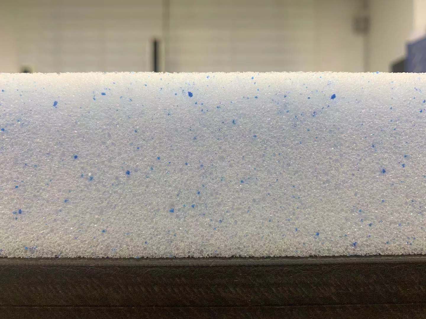 凝胶海绵1.jpg 凝胶海绵1.jpg